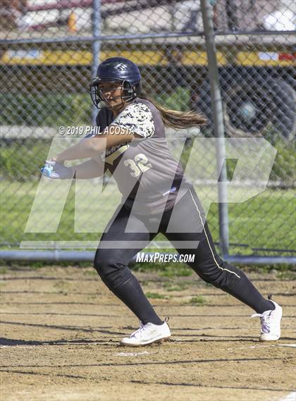 Thumbnail 3 in Santee vs Orthopaedic (Lincoln Classic Tournament) photogallery.
