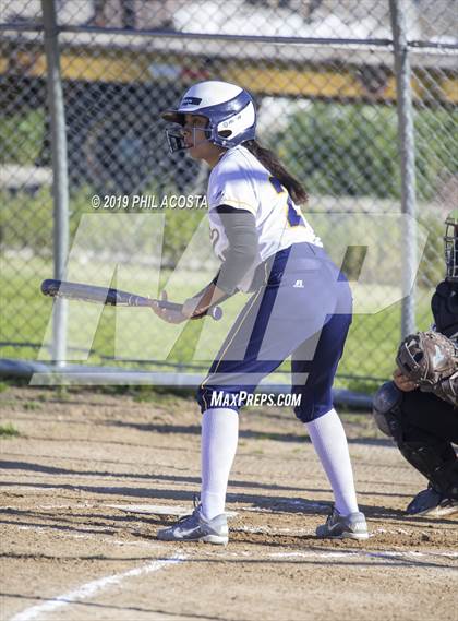 Thumbnail 1 in Santee vs Orthopaedic (Lincoln Classic Tournament) photogallery.