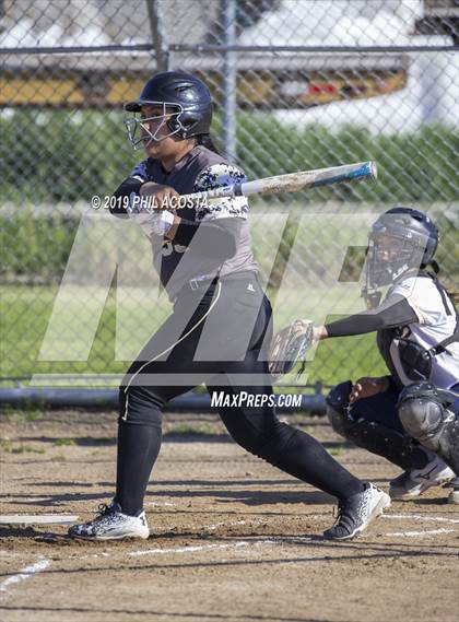 Thumbnail 1 in Santee vs Orthopaedic (Lincoln Classic Tournament) photogallery.