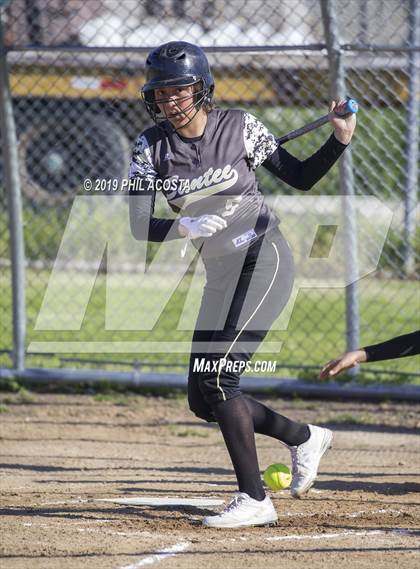 Thumbnail 1 in Santee vs Orthopaedic (Lincoln Classic Tournament) photogallery.
