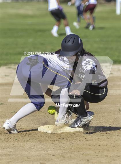 Thumbnail 1 in Santee vs Orthopaedic (Lincoln Classic Tournament) photogallery.