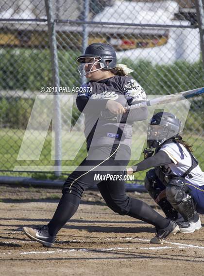 Thumbnail 3 in Santee vs Orthopaedic (Lincoln Classic Tournament) photogallery.