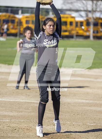 Thumbnail 3 in Santee vs Orthopaedic (Lincoln Classic Tournament) photogallery.