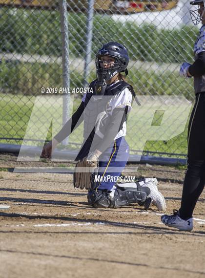 Thumbnail 1 in Santee vs Orthopaedic (Lincoln Classic Tournament) photogallery.