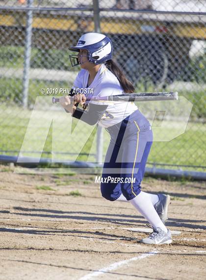 Thumbnail 2 in Santee vs Orthopaedic (Lincoln Classic Tournament) photogallery.