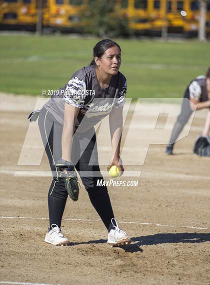 Thumbnail 3 in Santee vs Orthopaedic (Lincoln Classic Tournament) photogallery.