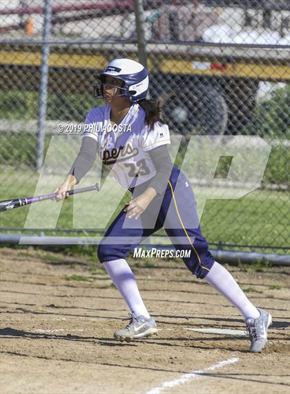 Thumbnail 3 in Santee vs Orthopaedic (Lincoln Classic Tournament) photogallery.