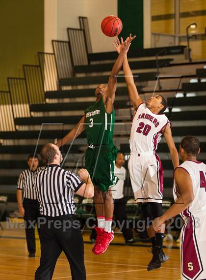 Thumbnail 3 in Stonewall Jackson vs Glenelg Country (Wakefield Holiday Tournament) photogallery.