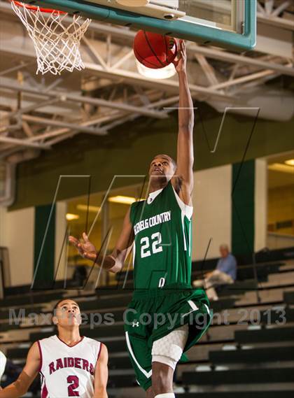 Thumbnail 1 in Stonewall Jackson vs Glenelg Country (Wakefield Holiday Tournament) photogallery.