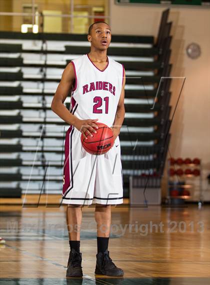 Thumbnail 1 in Stonewall Jackson vs Glenelg Country (Wakefield Holiday Tournament) photogallery.