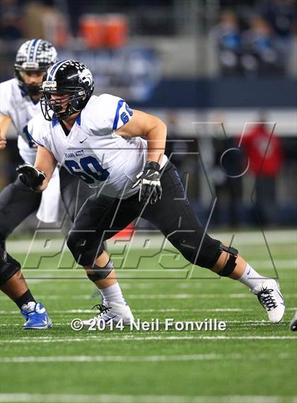 Thumbnail 2 in Keller vs. Plano West (UIL 6A Division 1 Region I Bi-District Playoff) photogallery.