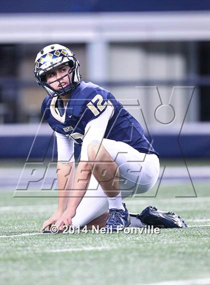 Thumbnail 3 in Keller vs. Plano West (UIL 6A Division 1 Region I Bi-District Playoff) photogallery.