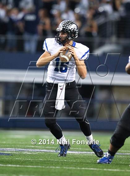 Thumbnail 1 in Keller vs. Plano West (UIL 6A Division 1 Region I Bi-District Playoff) photogallery.