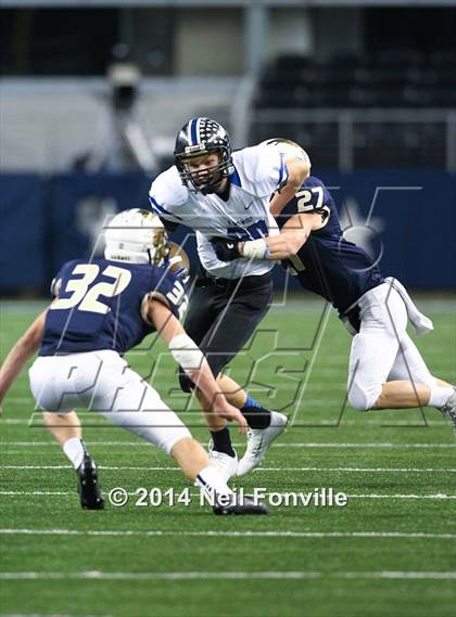 Thumbnail 2 in Keller vs. Plano West (UIL 6A Division 1 Region I Bi-District Playoff) photogallery.