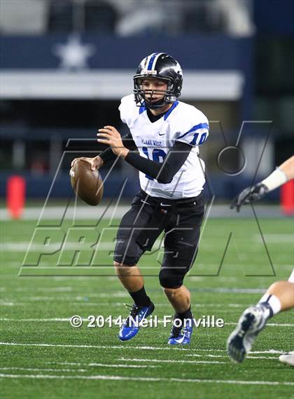Thumbnail 2 in Keller vs. Plano West (UIL 6A Division 1 Region I Bi-District Playoff) photogallery.