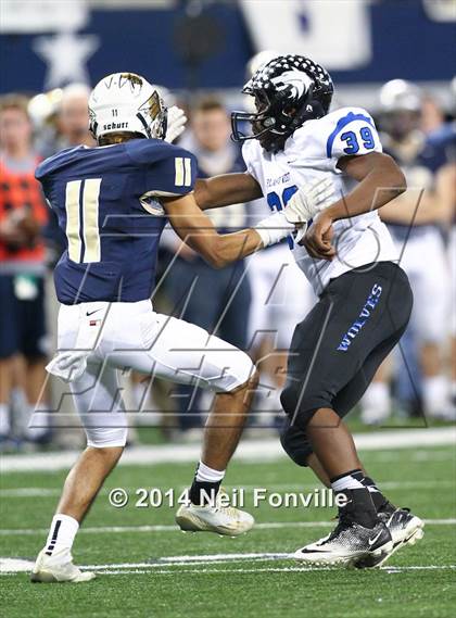 Thumbnail 3 in Keller vs. Plano West (UIL 6A Division 1 Region I Bi-District Playoff) photogallery.