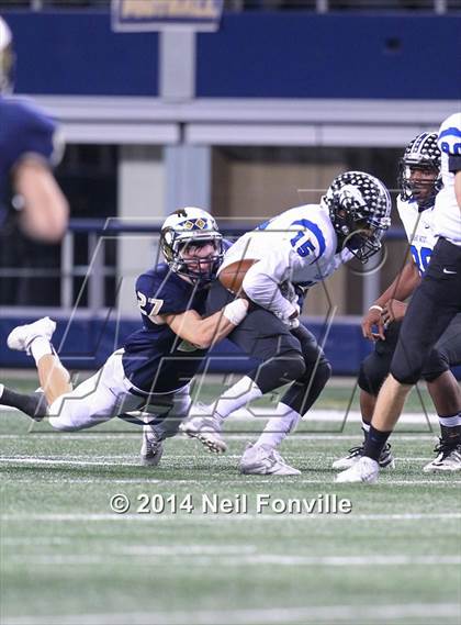 Thumbnail 1 in Keller vs. Plano West (UIL 6A Division 1 Region I Bi-District Playoff) photogallery.