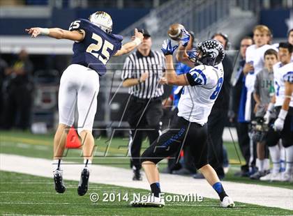 Thumbnail 3 in Keller vs. Plano West (UIL 6A Division 1 Region I Bi-District Playoff) photogallery.