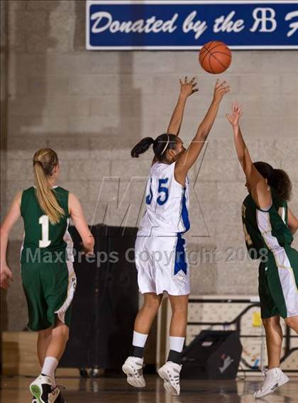 Thumbnail 1 in Henry vs Rancho Bernardo (Bronco Invitational) photogallery.