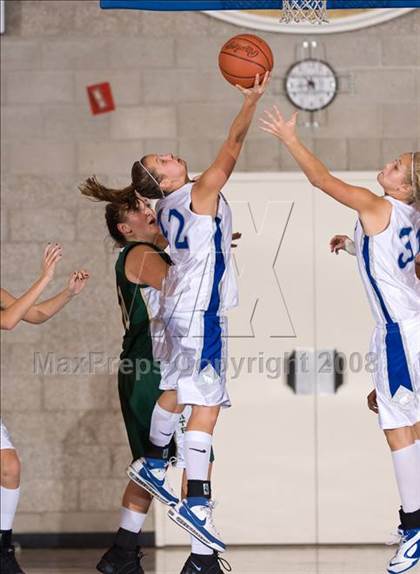 Thumbnail 3 in Henry vs Rancho Bernardo (Bronco Invitational) photogallery.