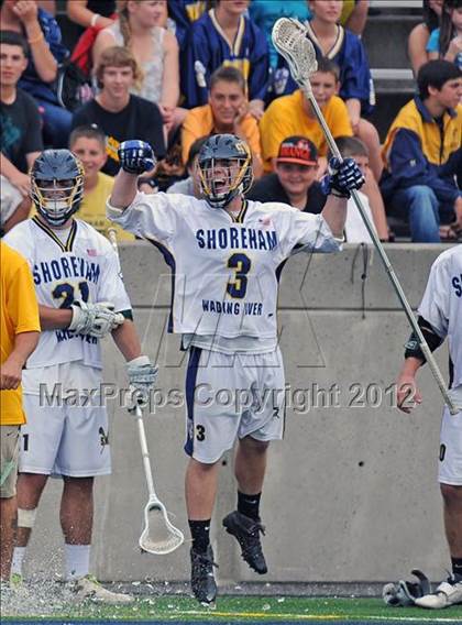 Thumbnail 1 in Bayport-Blue Point vs Shoreham Wading River (Section 11 Class C Final) photogallery.