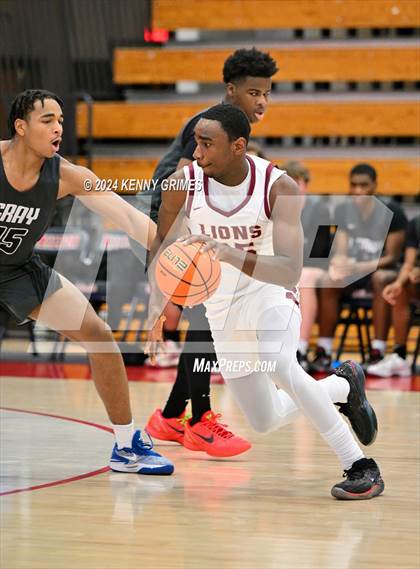 Thumbnail 2 in Hebron Christian vs. Gray Collegiate Academy (Longhorn Classic) photogallery.