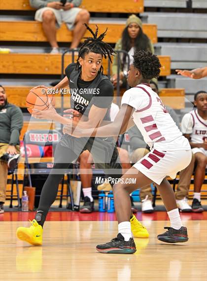 Thumbnail 1 in Hebron Christian vs. Gray Collegiate Academy (Longhorn Classic) photogallery.