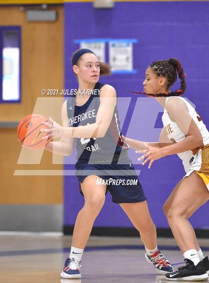 Thumbnail 2 in Cherokee Trail vs Milwaukie High School (Tarkanian Classic) photogallery.