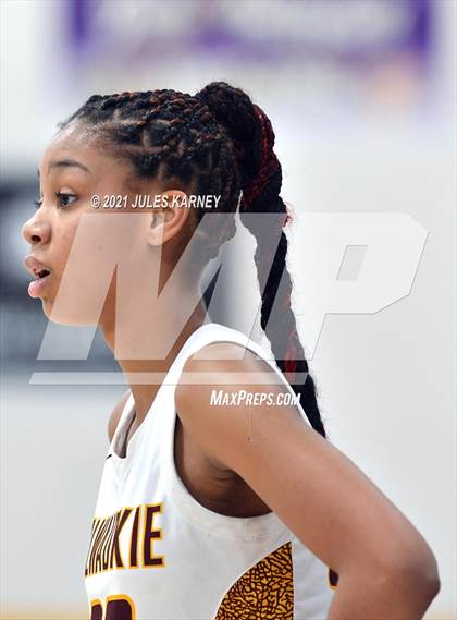 Thumbnail 1 in Cherokee Trail vs Milwaukie High School (Tarkanian Classic) photogallery.