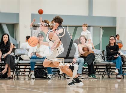 Thumbnail 2 in JV: Servite VS San Juan Hills photogallery.