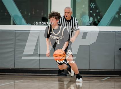 Thumbnail 2 in JV: Servite VS San Juan Hills photogallery.