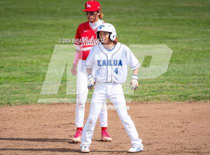 Thumbnail 3 in Kalani @ Kailua photogallery.