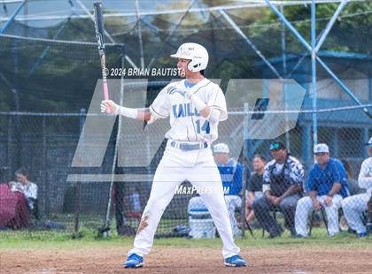 Thumbnail 3 in Kalani @ Kailua photogallery.