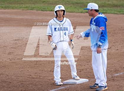 Thumbnail 2 in Kalani @ Kailua photogallery.