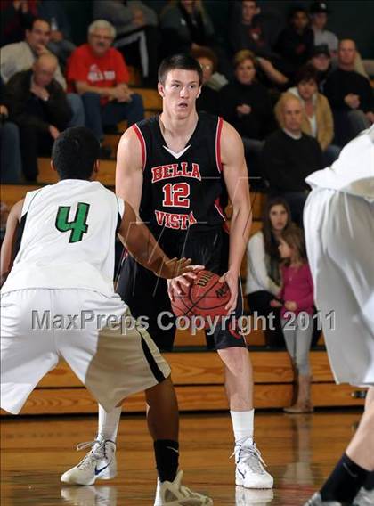 Thumbnail 1 in Bella Vista vs. El Camino (Mesa Verde Tournament) photogallery.