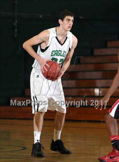 Thumbnail 1 in Bella Vista vs. El Camino (Mesa Verde Tournament) photogallery.