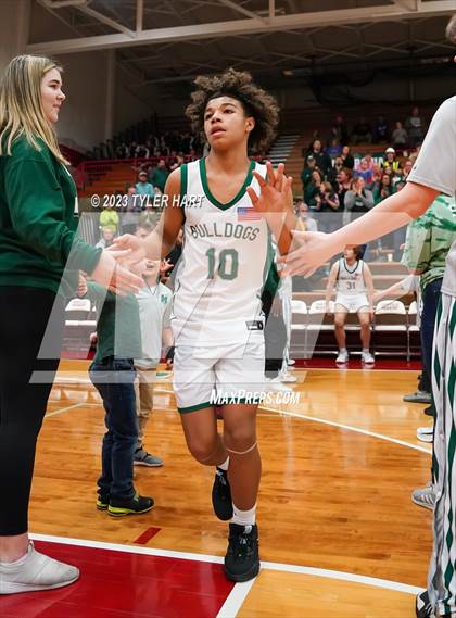 Thumbnail 1 in Monrovia vs. Crawfordsville (IHSAA 3A Sectional First Round) photogallery.