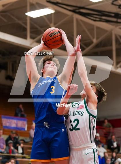 Thumbnail 1 in Monrovia vs. Crawfordsville (IHSAA 3A Sectional First Round) photogallery.