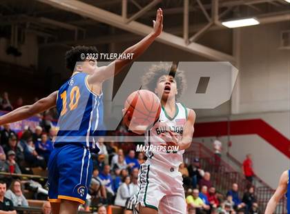 Thumbnail 3 in Monrovia vs. Crawfordsville (IHSAA 3A Sectional First Round) photogallery.