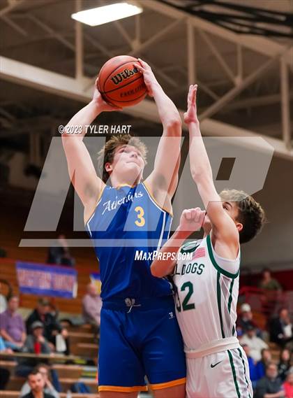 Thumbnail 3 in Monrovia vs. Crawfordsville (IHSAA 3A Sectional First Round) photogallery.
