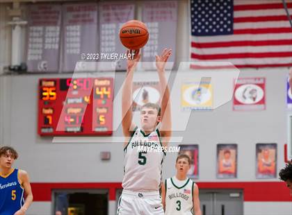 Thumbnail 1 in Monrovia vs. Crawfordsville (IHSAA 3A Sectional First Round) photogallery.
