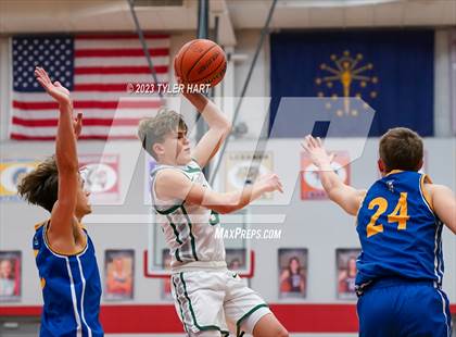 Thumbnail 1 in Monrovia vs. Crawfordsville (IHSAA 3A Sectional First Round) photogallery.