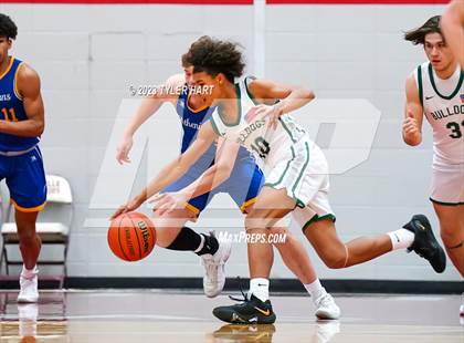Thumbnail 3 in Monrovia vs. Crawfordsville (IHSAA 3A Sectional First Round) photogallery.