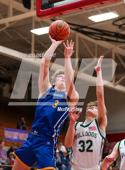Thumbnail 2 in Monrovia vs. Crawfordsville (IHSAA 3A Sectional First Round) photogallery.