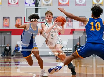 Thumbnail 2 in Monrovia vs. Crawfordsville (IHSAA 3A Sectional First Round) photogallery.