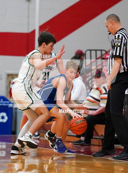 Thumbnail 3 in Monrovia vs. Crawfordsville (IHSAA 3A Sectional First Round) photogallery.