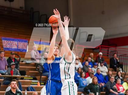 Thumbnail 1 in Monrovia vs. Crawfordsville (IHSAA 3A Sectional First Round) photogallery.