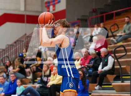 Thumbnail 3 in Monrovia vs. Crawfordsville (IHSAA 3A Sectional First Round) photogallery.