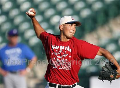 Thumbnail 1 in North vs. South (Austin Area All-Stars) photogallery.