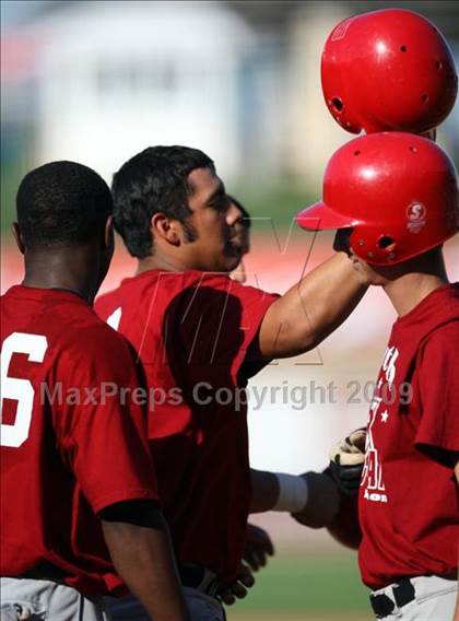Thumbnail 1 in North vs. South (Austin Area All-Stars) photogallery.